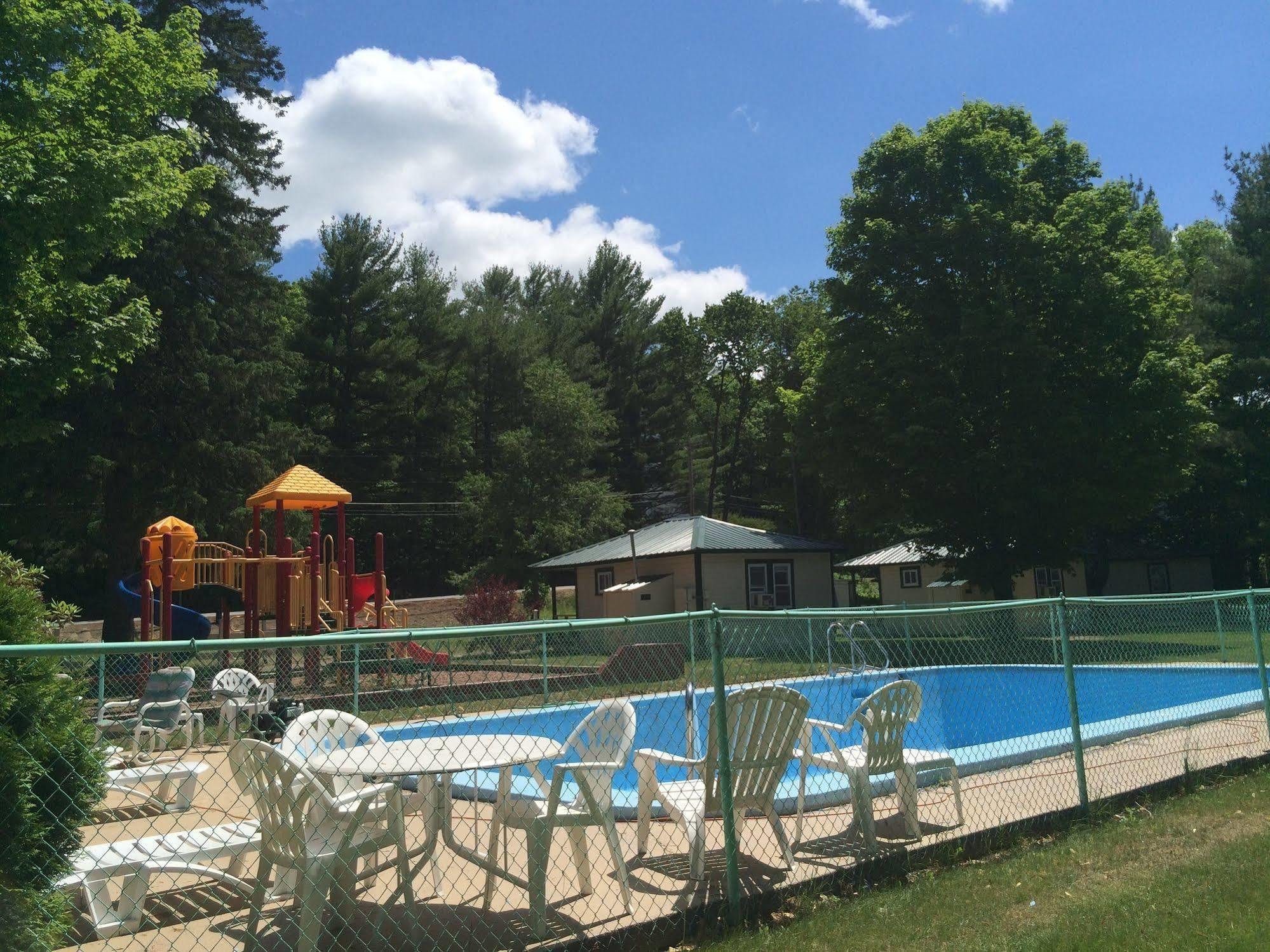 Perry'S Motel And Cottages North Conway Dış mekan fotoğraf